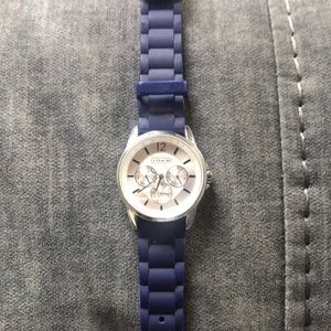 AUTHENTIC COACH WATCH.... NWOT